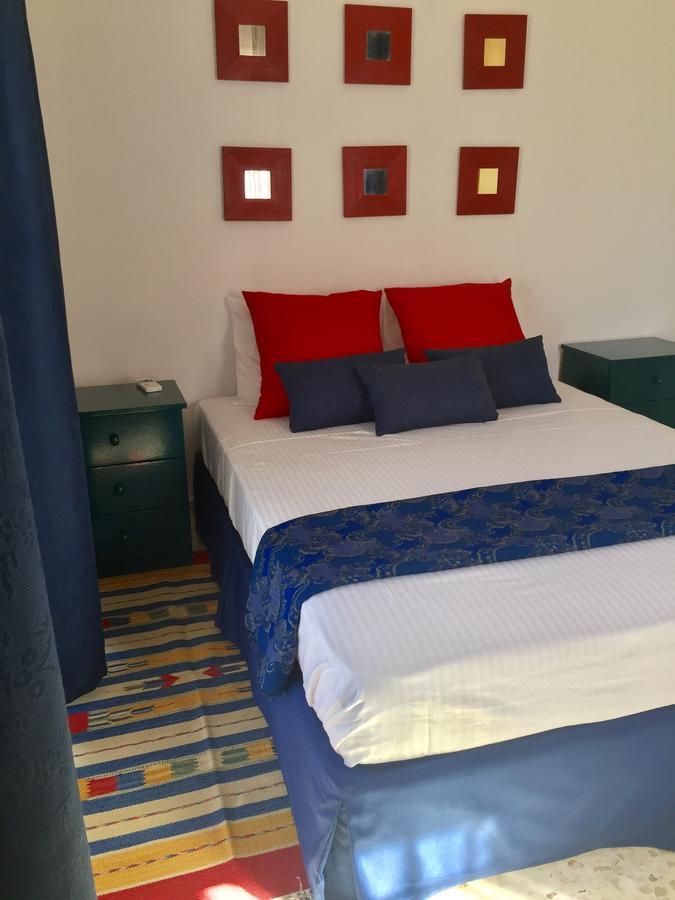 Vangelios Apartments Paphos ภายนอก รูปภาพ